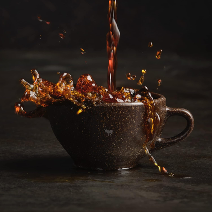 Kicking Horse Coffee Descafeinado | Swiss Water Process | Tostado Oscuro, Grano Entero | 10 oz | Orgánico, Kosher